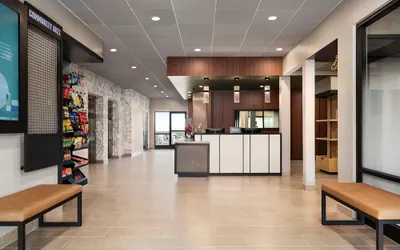 Photo 4 - LivSmart Studios By Hilton Kokomo