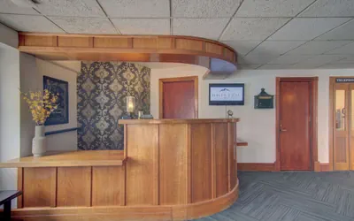 Photo 3 - Hotel Bristol