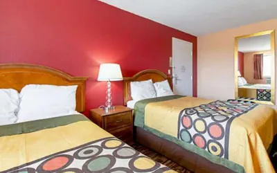Photo 5 - Utica Stay Inn