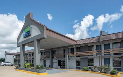 SureStay by Best Western Gonzales