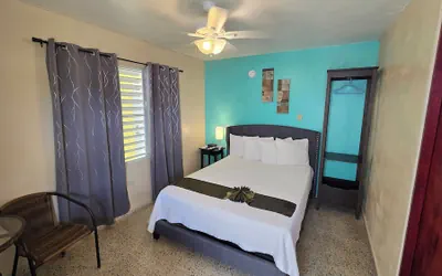 Photo 4 - I Love Combate Rooms & Suites