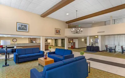 Photo 5 - MainStay Suites Lansing West