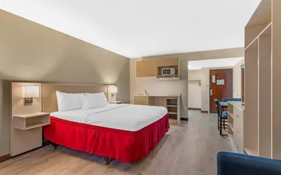 Photo 2 - MainStay Suites Lansing West