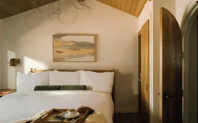 Photo 5 - Woods Cove Inn