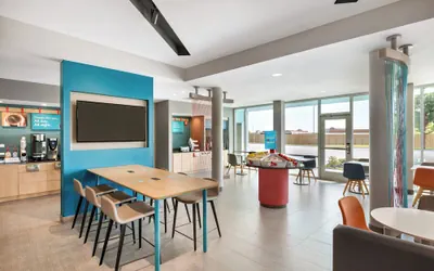 Photo 3 - avid hotel Fort Stockton by IHG
