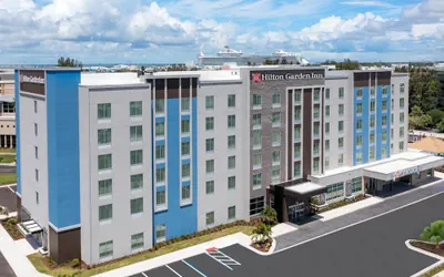 Photo 2 - Hilton Garden Inn Cape Canaveral near Cocoa Beach