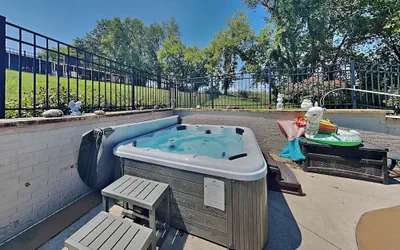 Photo 2 - Sunset Cove by Jackson Mountain Rentals