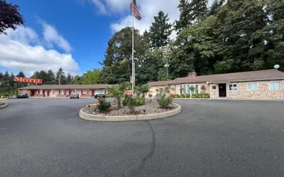 Riverside Motel