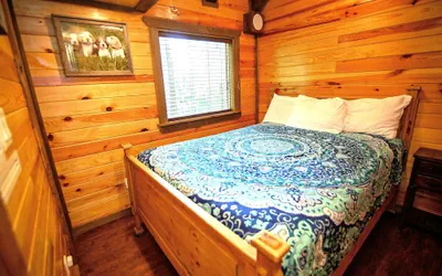 Photo 2 - Codex Cabin