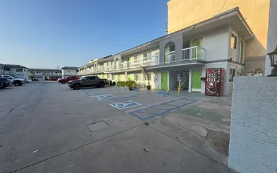 Palm Motel - Rosemead