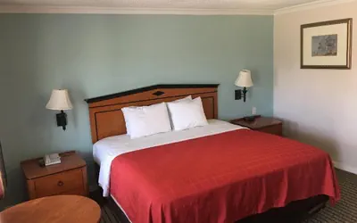 Photo 4 - La Vista Motel