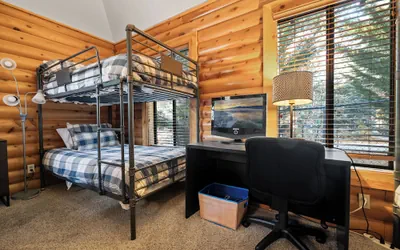 Photo 3 - Fox Cabin