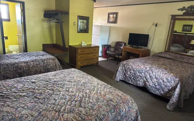 Photo 5 - plains motel