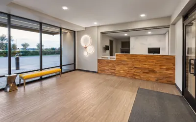Photo 3 - ECHO Suites Extended Stay by Wyndham Houston Katy West