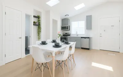 Photo 5 - New Build Smart Home 3 Bedroom