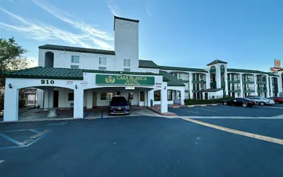 Photo 2 - Casa Blanca Hotel - Corona