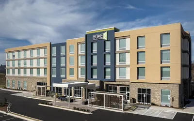 Photo 2 - Home2 Suites By Hilton Hickory