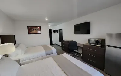Photo 2 - The Suite Inn