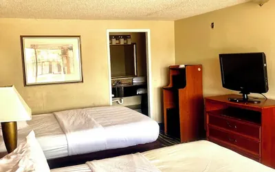 Photo 5 - Stay-Well Inn