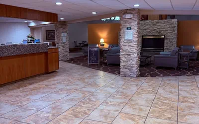 Photo 2 - Mountain Valley Inn & Suites