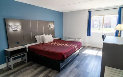 Photo 5 - Coratel Inn and Suites By Jasper La Crosse
