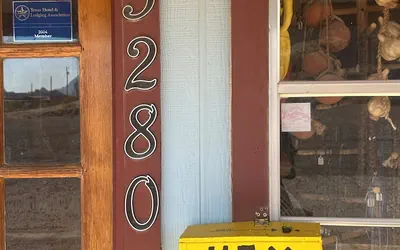 Photo 4 - Chisos Mining Co Motel