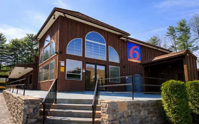Photo 2 - Motel 6 Lake George, NY – Adirondacks