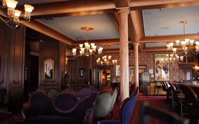 Photo 2 - Mizpah Hotel