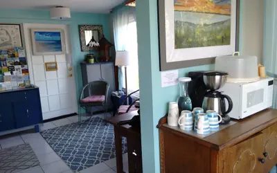 Photo 3 - Cape View Motel