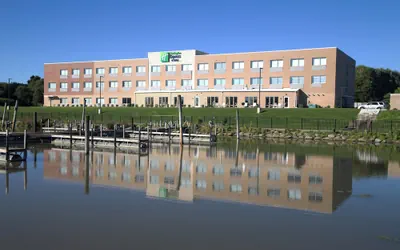 Photo 2 - Holiday Inn Express & Suites Port Huron by IHG