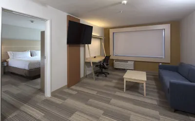 Photo 5 - Holiday Inn Express & Suites Port Huron by IHG