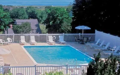 Photo 2 - Sea Lion Motel and Cottages