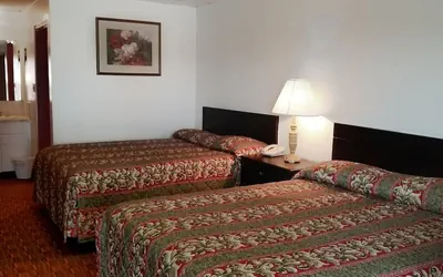 Photo 2 - Budget Inn