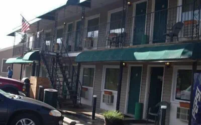 Photo 2 - K-River Motel & Campground