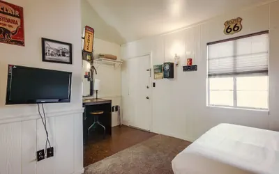 Photo 5 - Simmer Motel