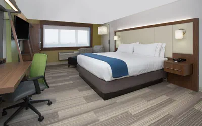 Photo 2 - Holiday Inn Express & Suites Houston S - Medical Ctr Area by IHG