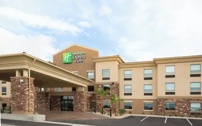Photo 2 - Holiday Inn Express & Suites Pahrump by IHG