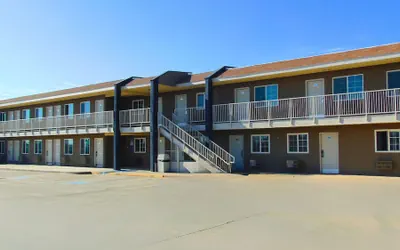 Photo 2 - Corcoran Country Inn