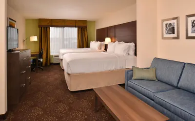 Photo 5 - Holiday Inn Express & Suites Dearborn SW - Detroit Area by IHG