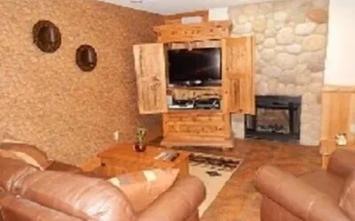 Photo 2 - Bear Lodge