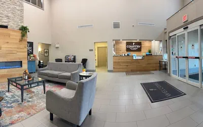 Photo 3 - Country Inn & Suites by Radisson, Harrisburg West Mechanicsburg