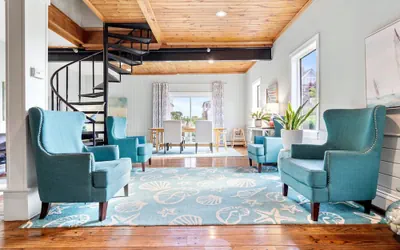Photo 4 - The Lighthouse Inn & Suites