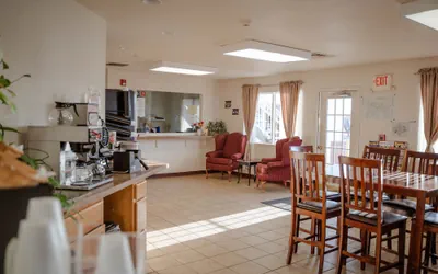 Photo 3 - Haysville Express Inn
