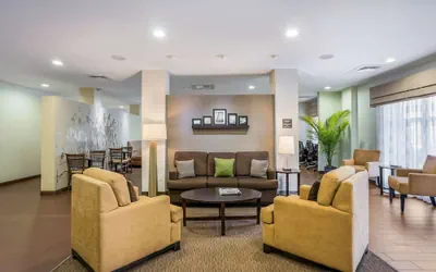 Photo 5 - Sleep Inn & Suites Hannibal West