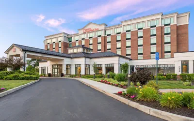Photo 2 - Hilton Garden Inn Wallingford/Meriden