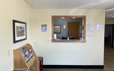 Photo 3 - Campus Inn Motel