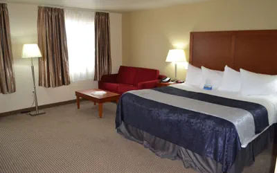 Photo 3 - Baymont by Wyndham Grand Forks