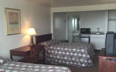 Photo 4 - Point 1 Motel