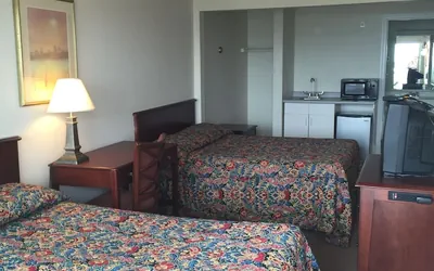 Photo 5 - Point 1 Motel