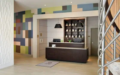Photo 2 - Four Points by Sheraton Coral Gables